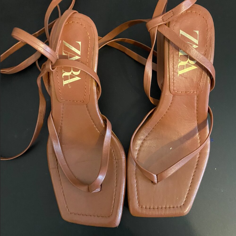 tan/brown heels